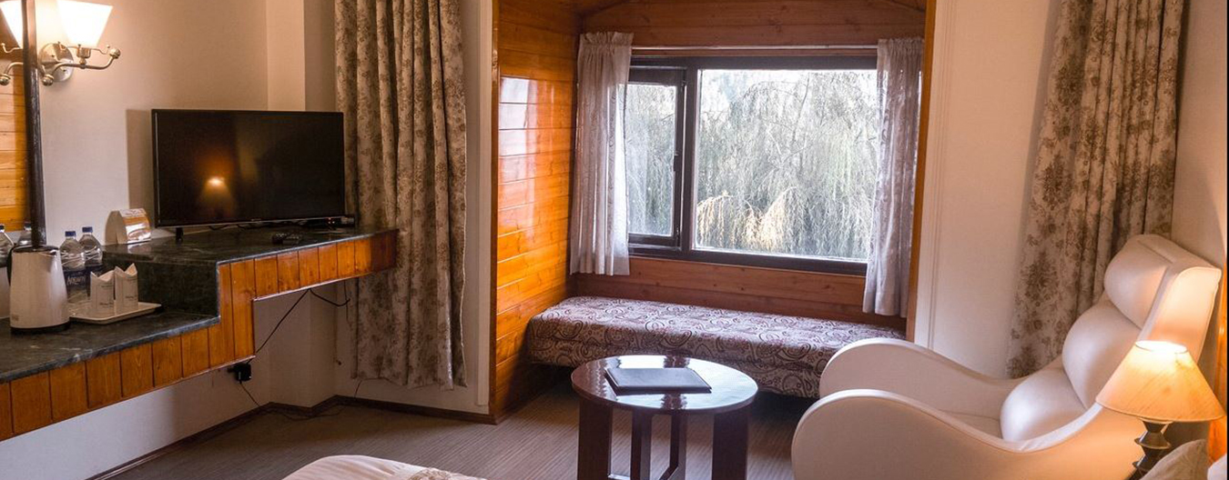 Whistling Pines Resort, Shimla